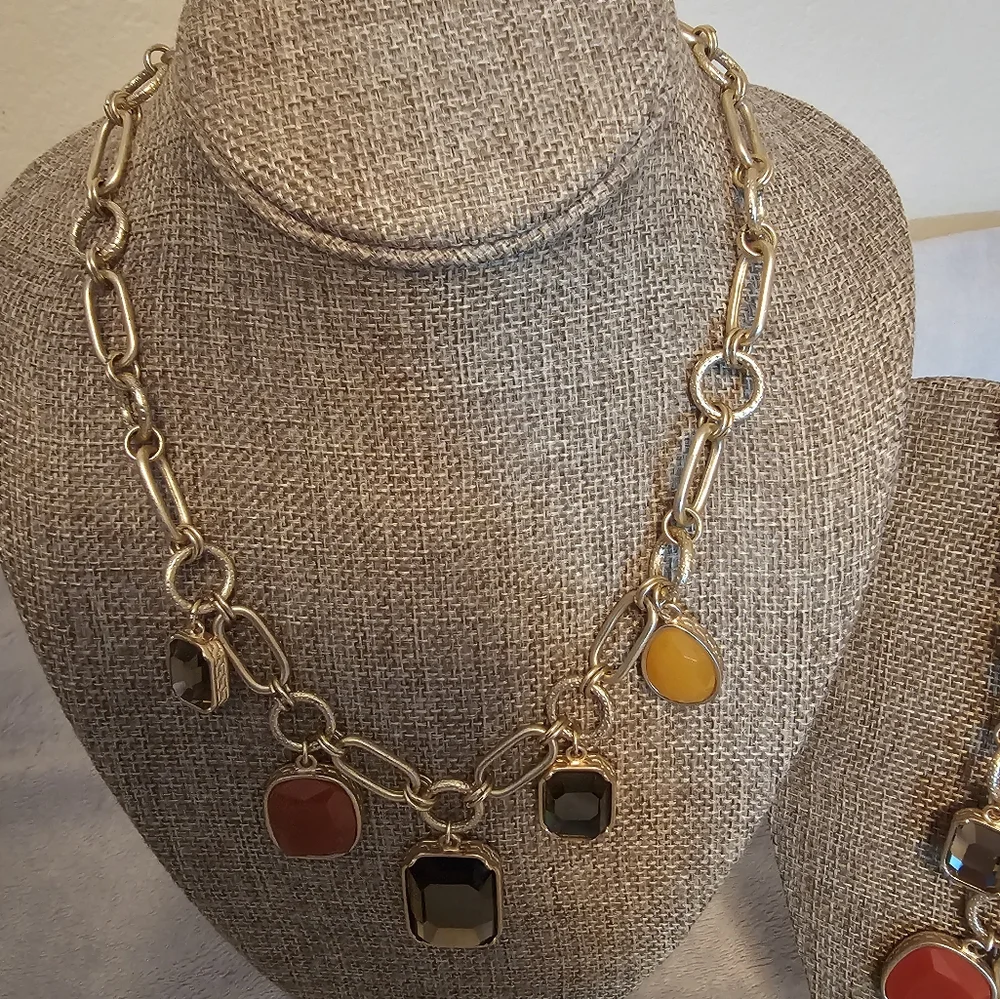 2 Lia Sophia Necklaces - Picture 2 of 5